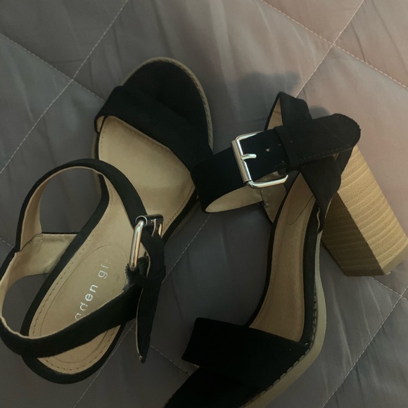 Madden girl heels - Picture 2 of 4